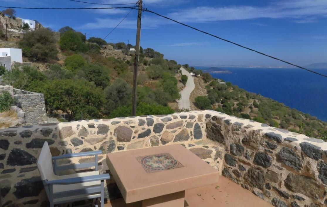 Villa Moustafa Stone House Emporeiós Exterior foto
